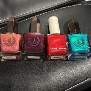 Mooncat Riverstyx. ultra hot   Freshly Bitten   And Lights Lacquer 1952